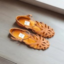 Tacones Cangrejera Mor semipiel gena tacón 4 cms. 