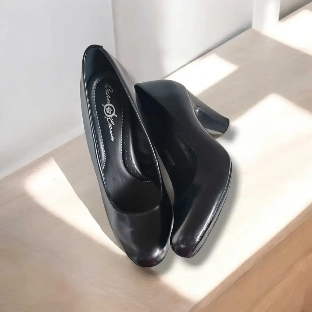 Tacones Marca Born Shows negros 6 cms. Talla 36.5- 2064