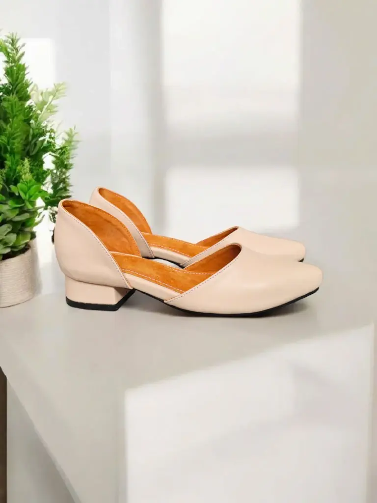 Tacones Stilettos flower semipiel beige tacón 2 cms (D)