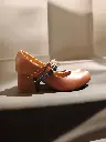 Tacones Zapatilla Doble cincho al empeine,  piel tabaco colombiana, tacón campana 6 cms (D)