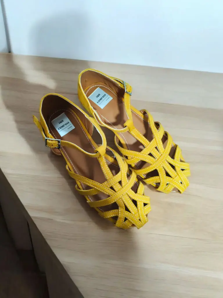 Flats Cangrejera Mor semipiel mostaza (D)