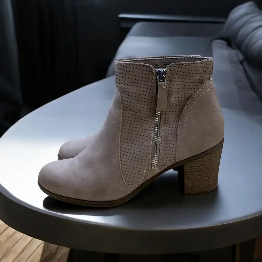 Botines gamuza gris Marca Arizona Talla 39 / 301024