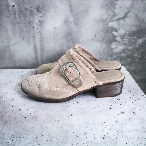Tacones Suecos beige marca Dirty Laundry Talla 36.5 - 2064