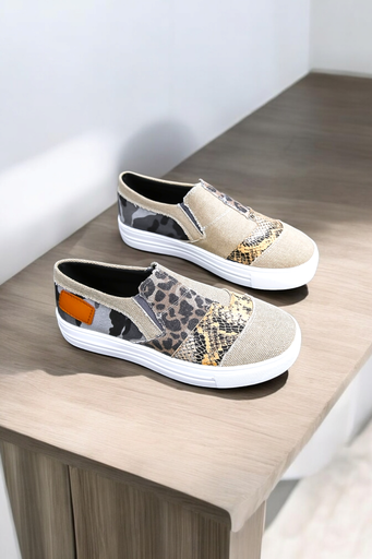 Tenis Bellamoda beige canva Talla 38 301024