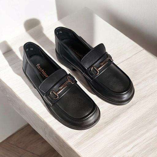  Mocasines Negras tacón 3 cms Talla 34