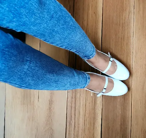 [HERM-56] Flats Hermine Old Money Charol Blanco (D)