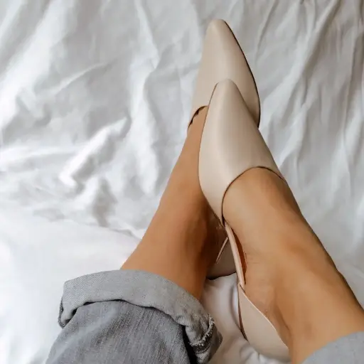 [FLOWE-15] Flats Flower semipiel Beige (D)