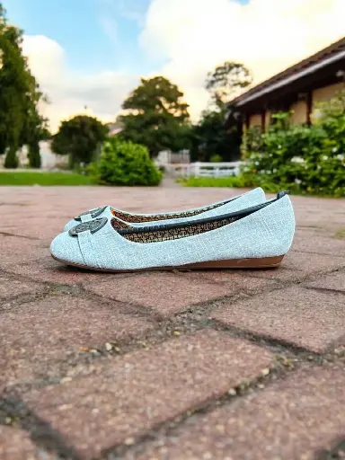 Flats Daisy Fuentes Celeste Talla 38.5 301024