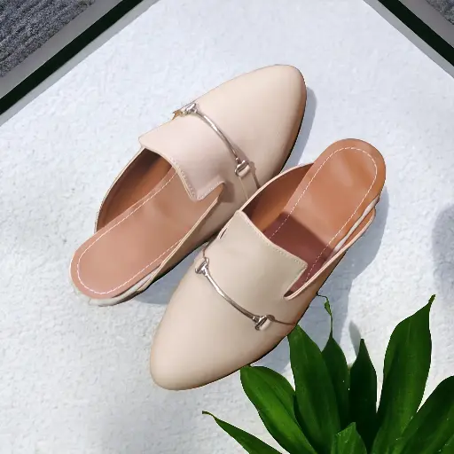 Flats Luxe semipiel beige adorno metal (D)