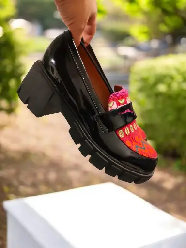 [LOAFERSFCT-05] Tacones Loafers Mocassines Típicos charol negro típico toto colores (D) (35.5)