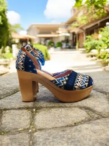 [QUETZFC-21] Tacones Quetzalí típico toto azul (D)