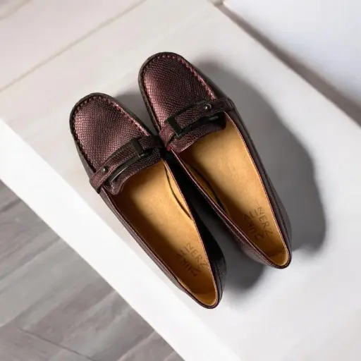 [SAN111] Tacones Mocasinas marca Naturalizer vino tinto talla 39.5 / 301024