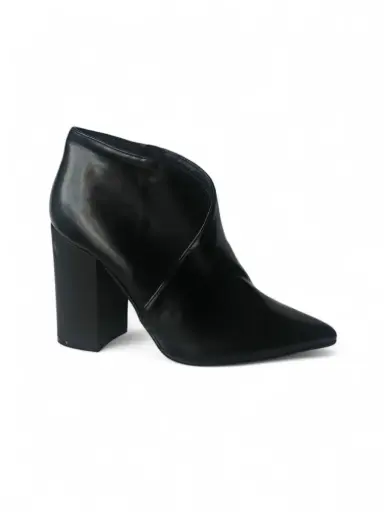 [SAN137] Botines marca Truffle color Negro Talla 36 