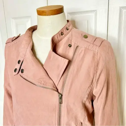 [ROP-037] Chumpa Marca Be Cool Los Angeles Color Palo Rosa Talla M