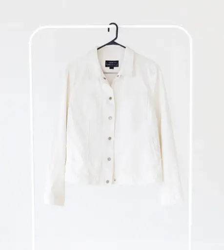 [ROP-087] Chumpa Color Blanco Marca Jones New York Signature talla M
