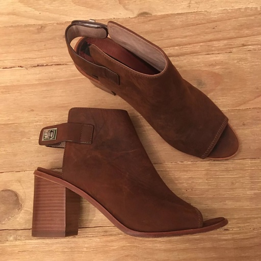 Botines Piel gena Matt Berson Talla 38 Altura 8 cms. - 2064
